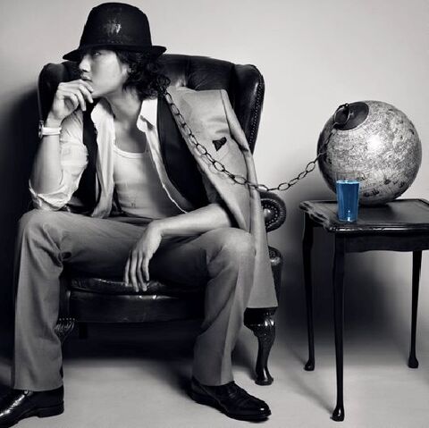 Archivo:Akanishi Jin-JAPONICANA-I-A.jpg