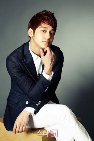Archivo:Kim Bum45.jpg