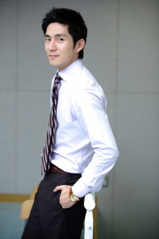 Archivo:Kwon Min4.jpg