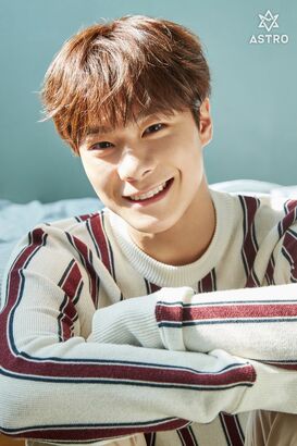Moonbin-5.jpg