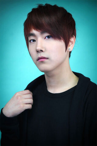 Archivo:20110728 twilightsiwoo.jpg