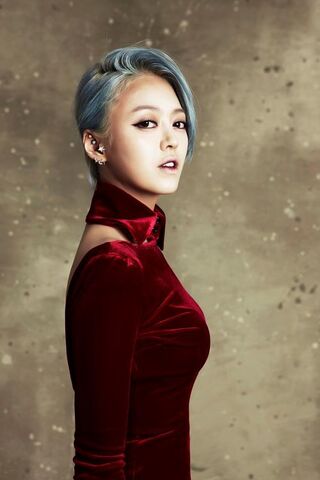 Archivo:Kim boa.jpg