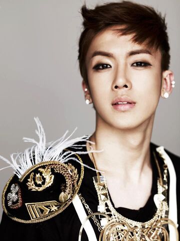 Archivo:Min Hoo-E2.jpg