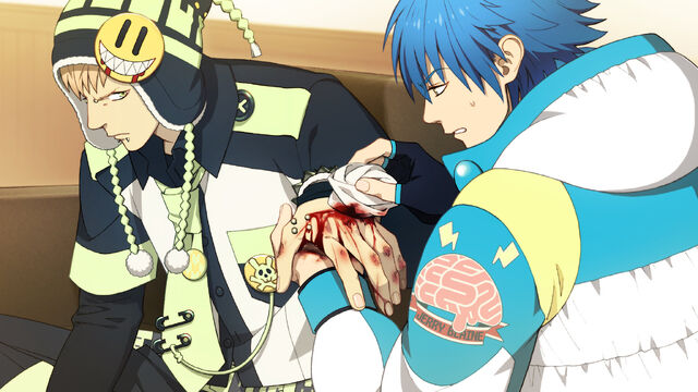 File:Aoba tending noiz wound.jpg