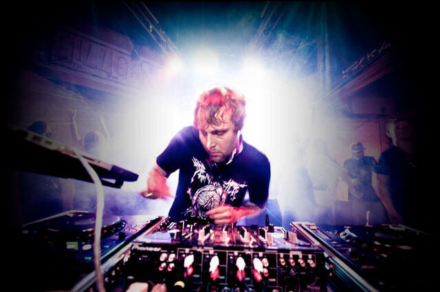 File:Figure-dj1.jpg