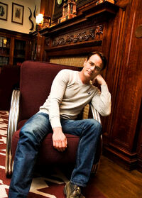 Paul Gross Lounge