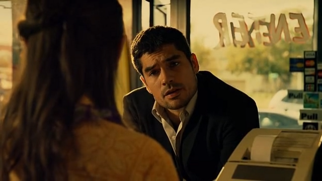 File:Seth 10 1x03.png