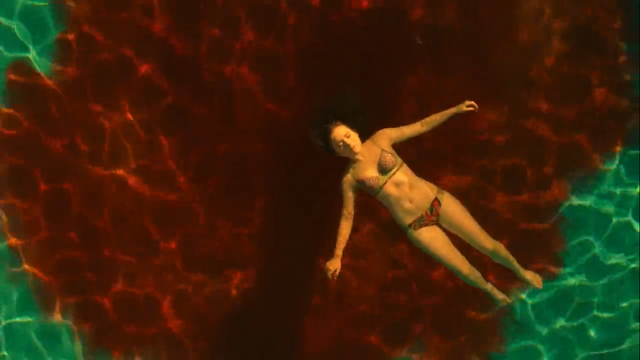 File:Kate 8 1x04.png