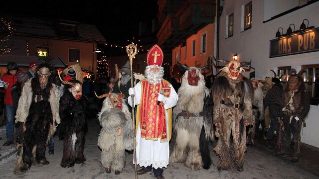 File:Nikolaus Krampus.jpg