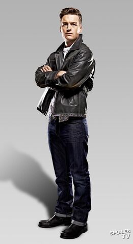 File:Misfits-season-4-cast-promotional-photo-misfits-e4-32436917-2001-3668.jpg
