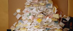 Messy-desk