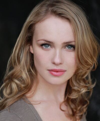 Archivo:Hannah New.jpg