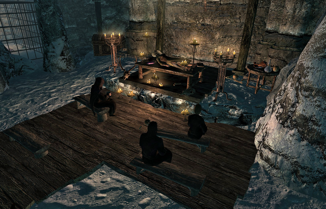 File:Larina Hob's Fall Cave.png