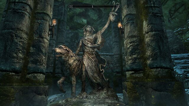 File:Demon statue with dog.jpg
