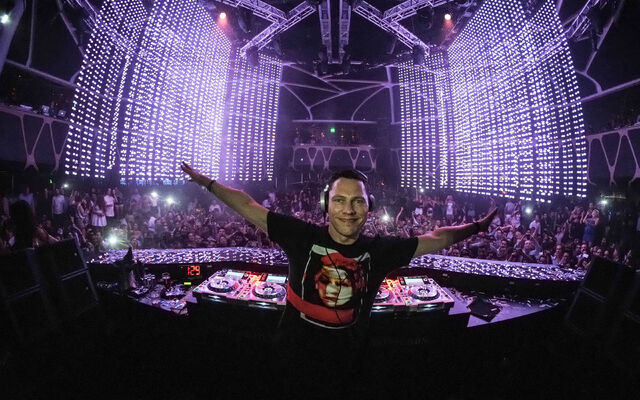 Archivo:Tiësto 3.jpg