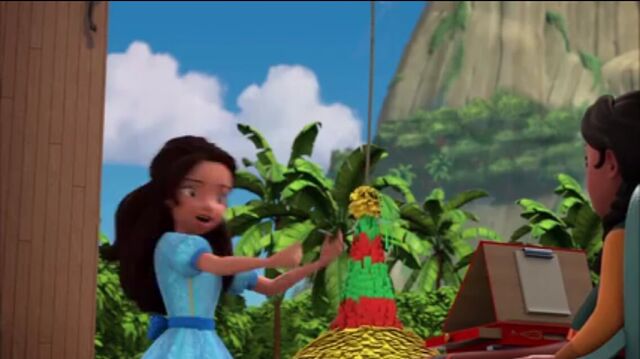 File:Isabel prepares piñata.jpg