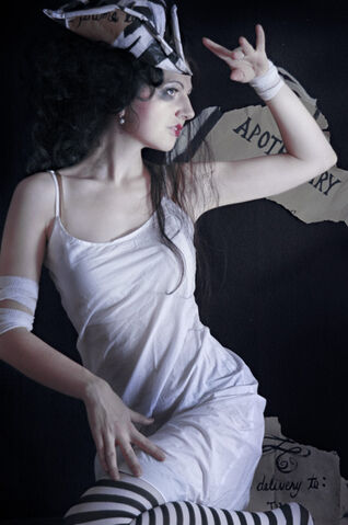 File:Tumblr mnombnYn4i1s87w52o6 r1 500.jpg