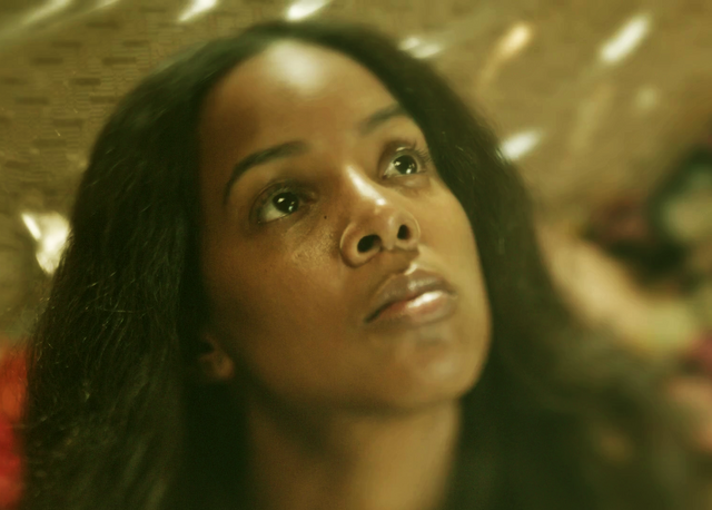File:S2E3 Leah Walker.png