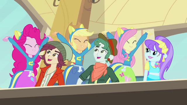 Plik:EG Pinkie Pie, Applejack i Fluttershy z uniesionymi rękoma.png