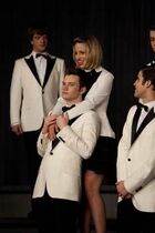 146px-Kurt-Hummel-kurt-hummel-27473932-235-352.jpg