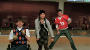 Showmance-glee-8096464-1280-720.jpg