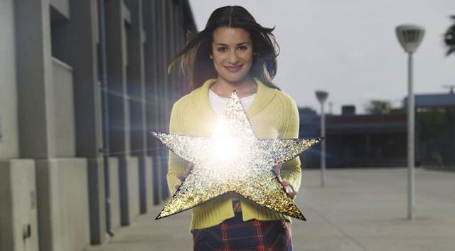 Archivo:Glee-rachel-estrella.jpg