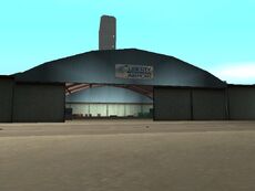 Hangar DL.jpg