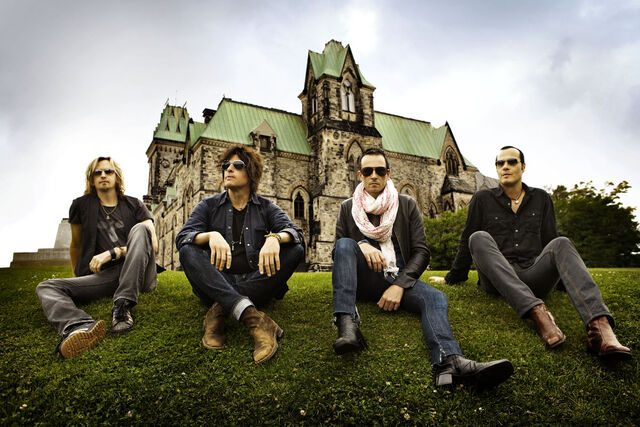 Archivo:STONE TEMPLE PILOTS 1.jpg