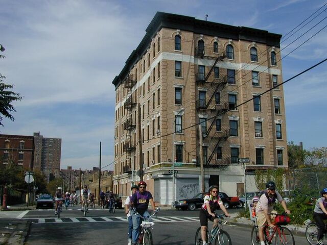 Archivo:SouthBronx1.jpg