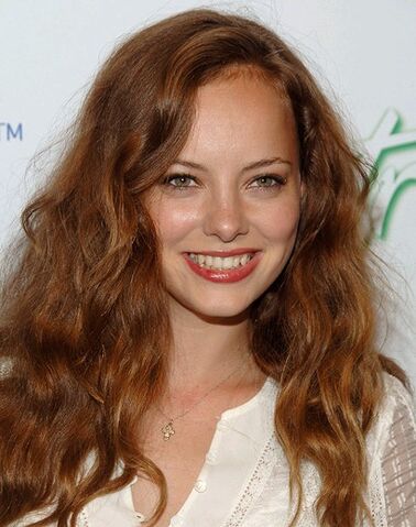 Archivo:Bijou Phillips.jpg