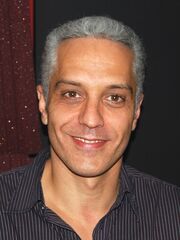 Roberto Encinas.jpg
