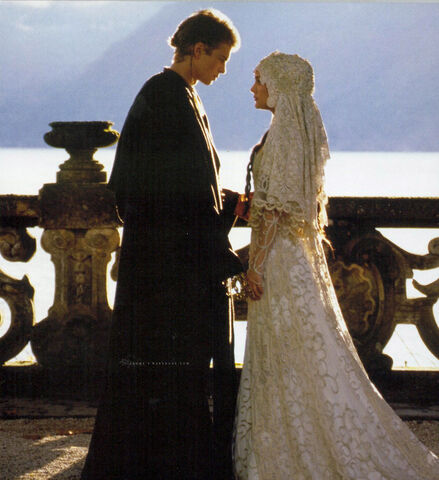 Archivo:Boda de Anakin y Padmé.jpg