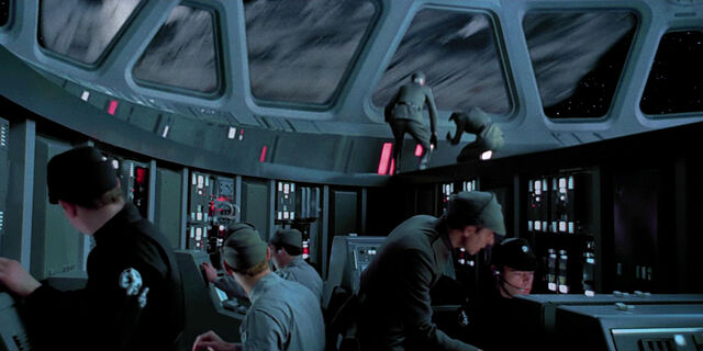 Archivo:WhatTheKriff-ESB.jpg