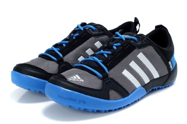 Archivo:Excelentes-zapatos-adidas-daroga-para-caballero-19127-MLV20165730367 092014-F.jpg