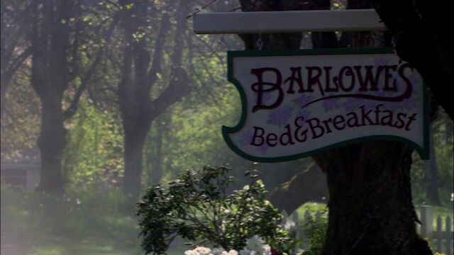 File:Barlow's bed-and-breakfast.jpg