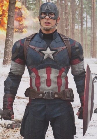 檔案:Avengers-age-of-ultron-captain-america-02-e1422377689798.jpg