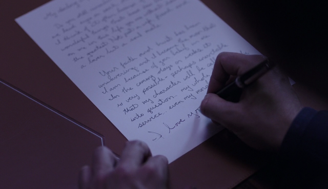 File:S02E12-Errinwright's letter to Jodie.png