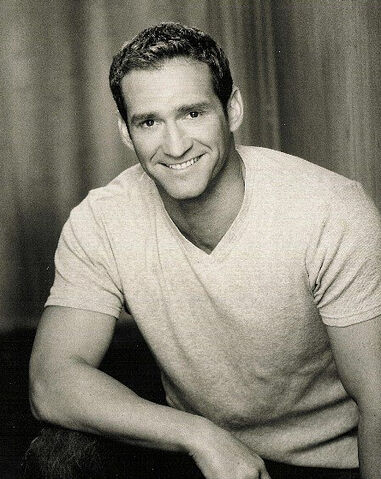 File:Tim Connolly snapshot.jpg