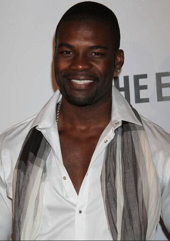File:Amin-joseph-expendables-las-vegas-premiere-zdaYFh.jpg