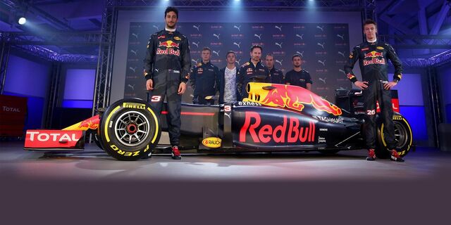 File:Red Bull RB12.jpg