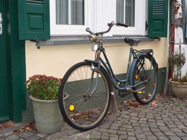 Datei:Tourenrad-Klassiker.jpg