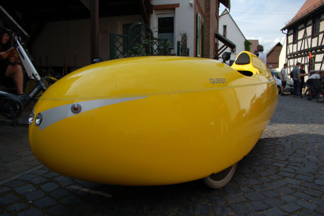 Datei:Velomobiel Quest 1.jpg