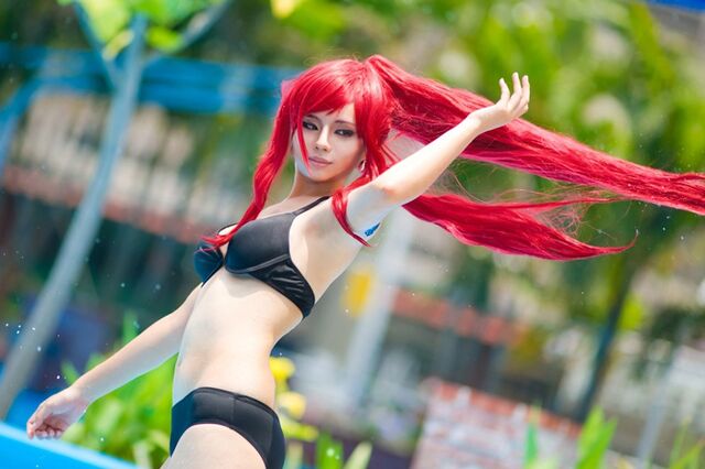 File:ErzaSwimsuitEpicCosplay.jpg