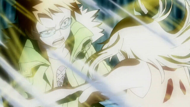 Plik:Lucy tries.jpg