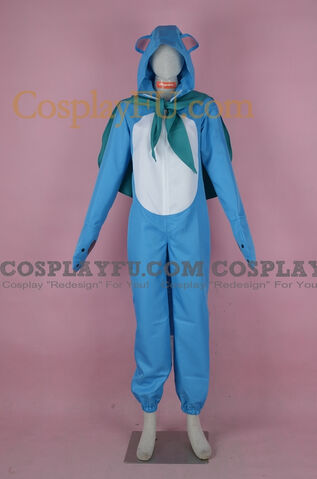 File:Weird Happy Cosplay.jpg