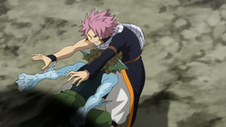 Piscis golpea a Natsu.png