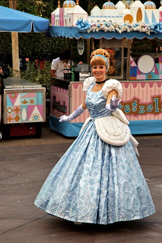 File:Cinderella1-972.jpg