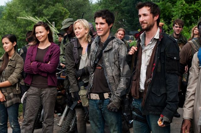 File:Falling skies1.jpg