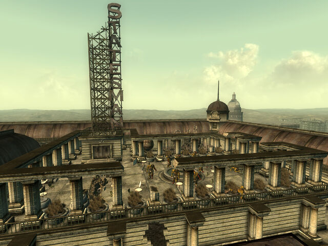 File:Statesman Hotel roof.jpg