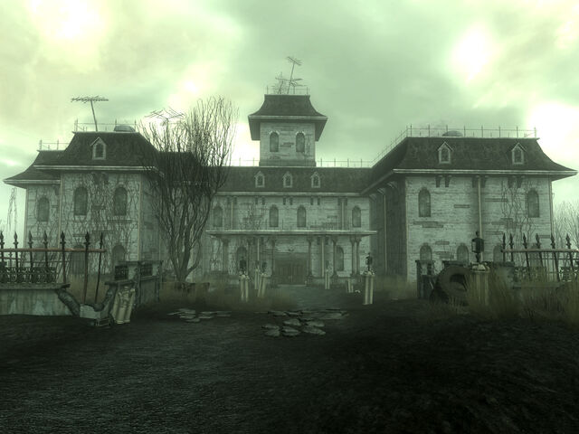File:Calvert Mansion ground.jpg